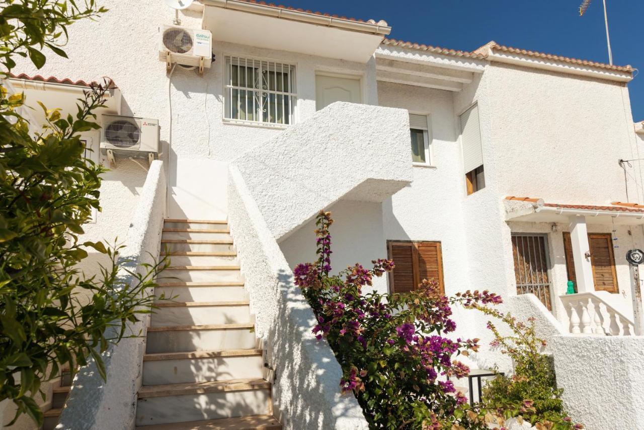 Bungalow Cerca De La Playa De La Mata Torrevieja Exterior photo