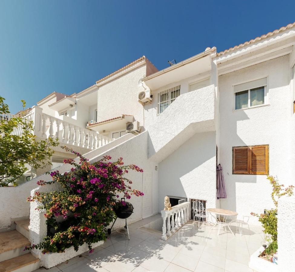 Bungalow Cerca De La Playa De La Mata Torrevieja Exterior photo